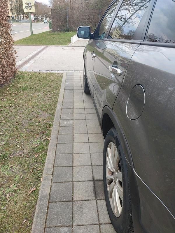 Gebraucht Kia Sorento 197 PS (144 kW) 2012 Grau SUV