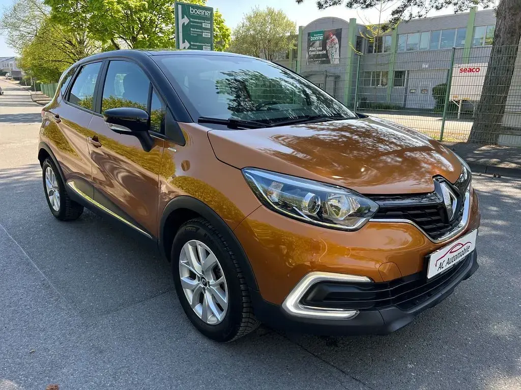 Gebraucht Renault Captur LIMITED 90 PS (66 kW) 2019 Gold SUV
