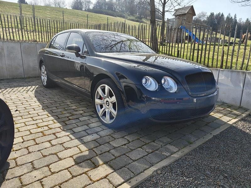 Gebraucht Bentley Continental Flying Spur 560 PS (411 kW) 2005 Schwarz Limousine