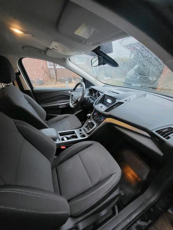 Gebraucht Ford Kuga Cool & Connect 150 PS (110 kW) 2018 Schwarz SUV