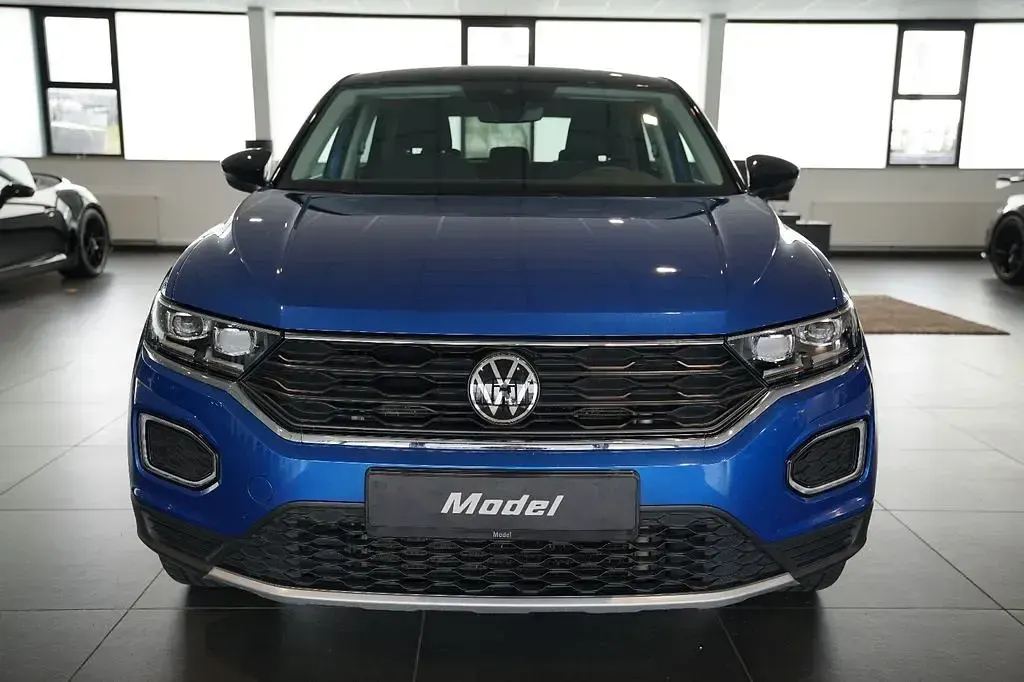 Gebraucht VW T-Roc Active 150 PS (110 kW) 2022 Blau SUV