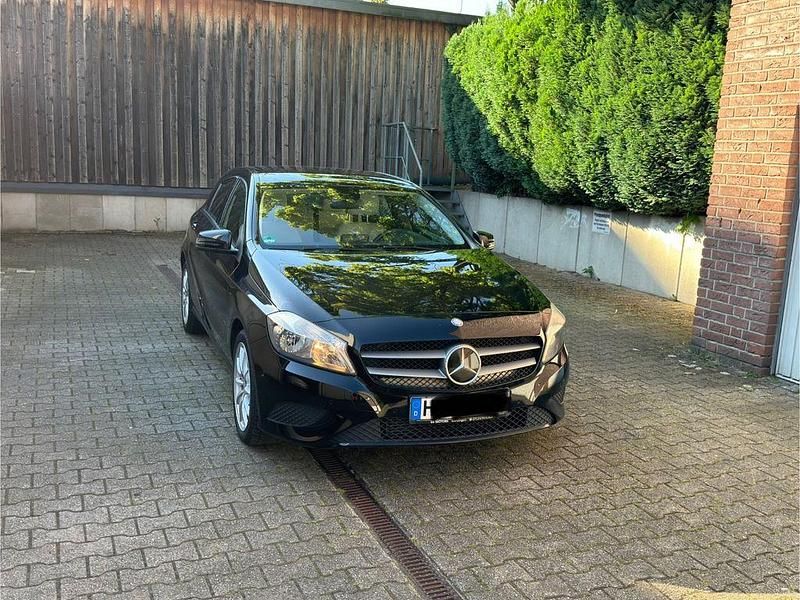 Gebraucht Mercedes A220 170 PS (125 kW) 2013 Schwarz Limousine