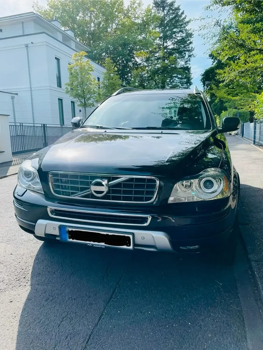 Gebraucht Volvo XC90 Momentum 200 PS (147 kW) 2013 Schwarz SUV