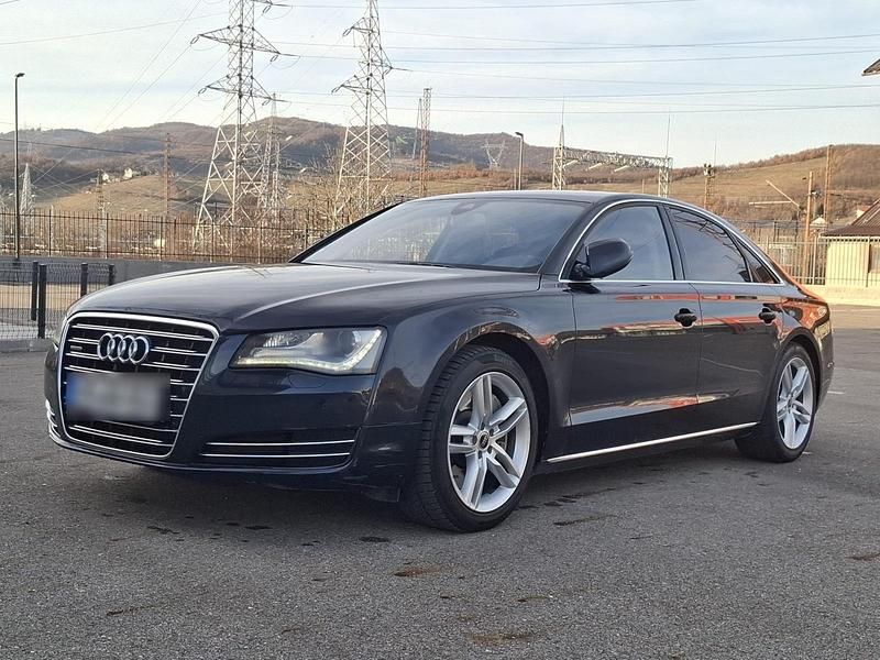 Gebraucht Audi A8 Comfort 351 PS (258 kW) 2011 Blau Limousine