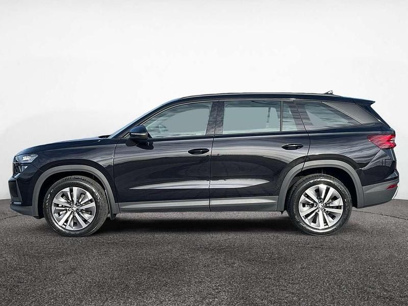 Neu Skoda Kodiaq Selection 193 PS (141 kW) 2025 Schwarzmagic perleffekt SUV