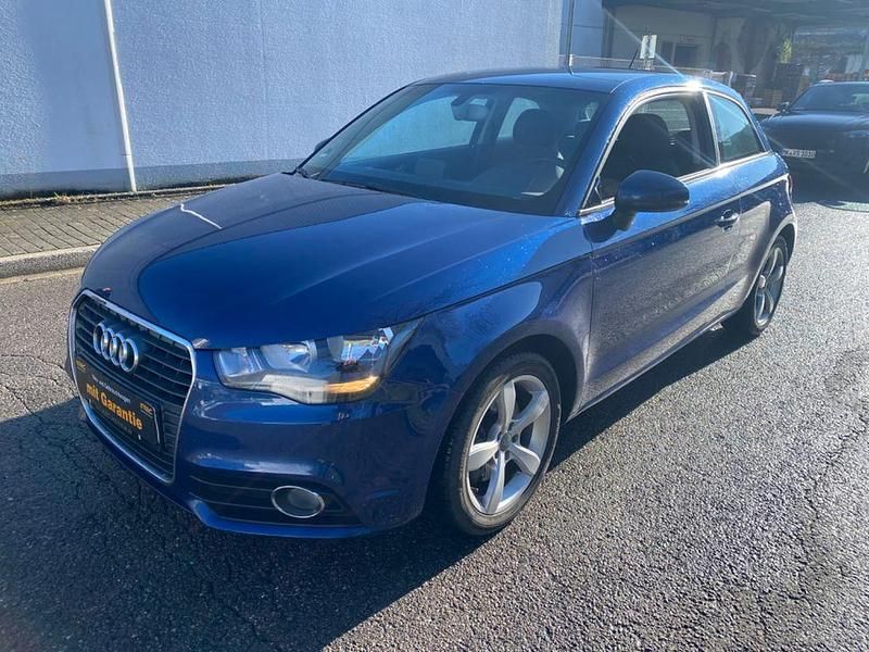 Gebraucht Audi A1 Ambition 122 PS (89 kW) 2010 Blau Kleinwagen