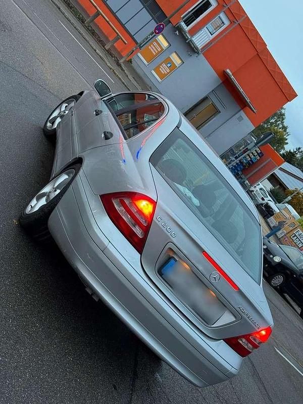 Gebraucht Mercedes C200 163 PS (119 kW) 2002 Limousine