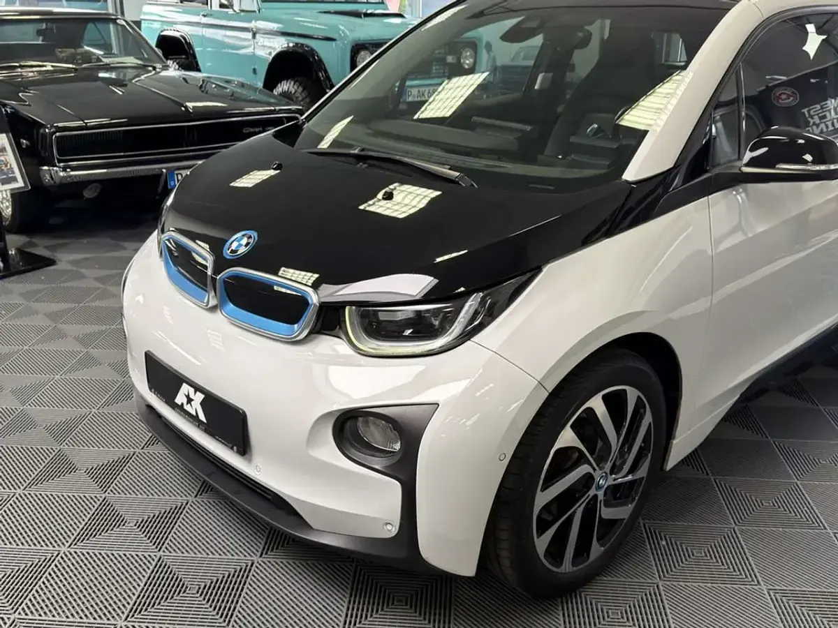 Gebraucht BMW i3 Comfort Edition 170 PS (125 kW) 2016 Weiß Kleinwagen