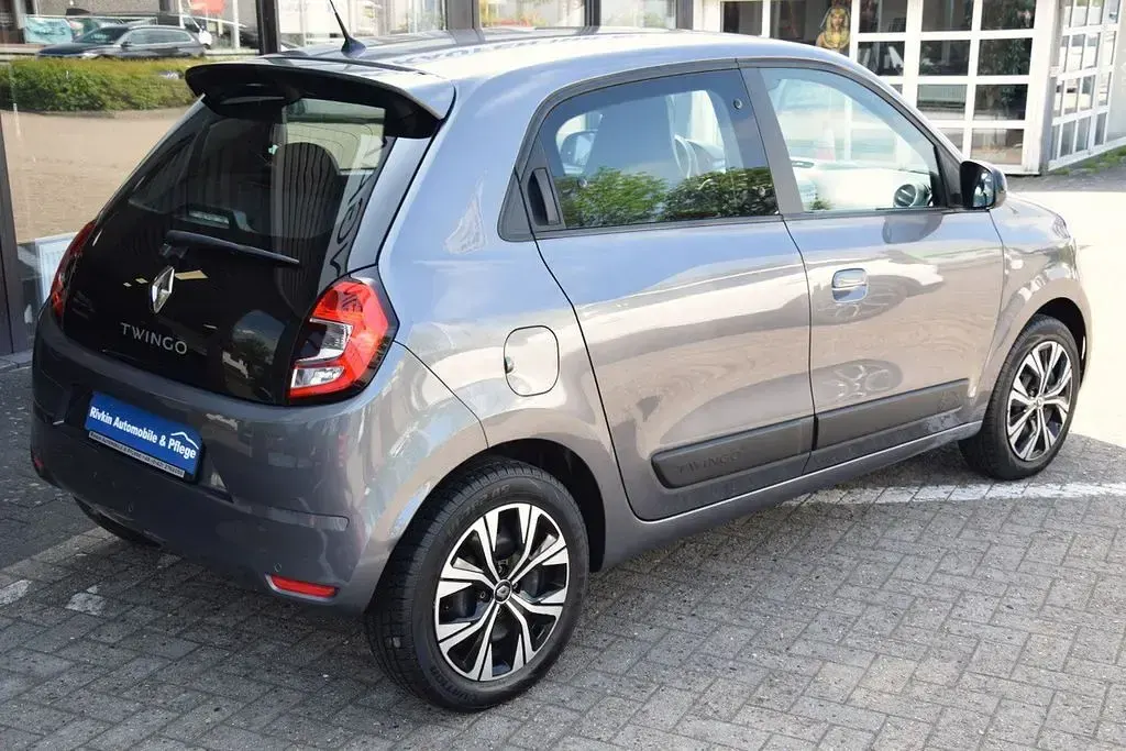 Gebraucht Renault Twingo 65 PS (47 kW) 2022 Grau Kleinwagen