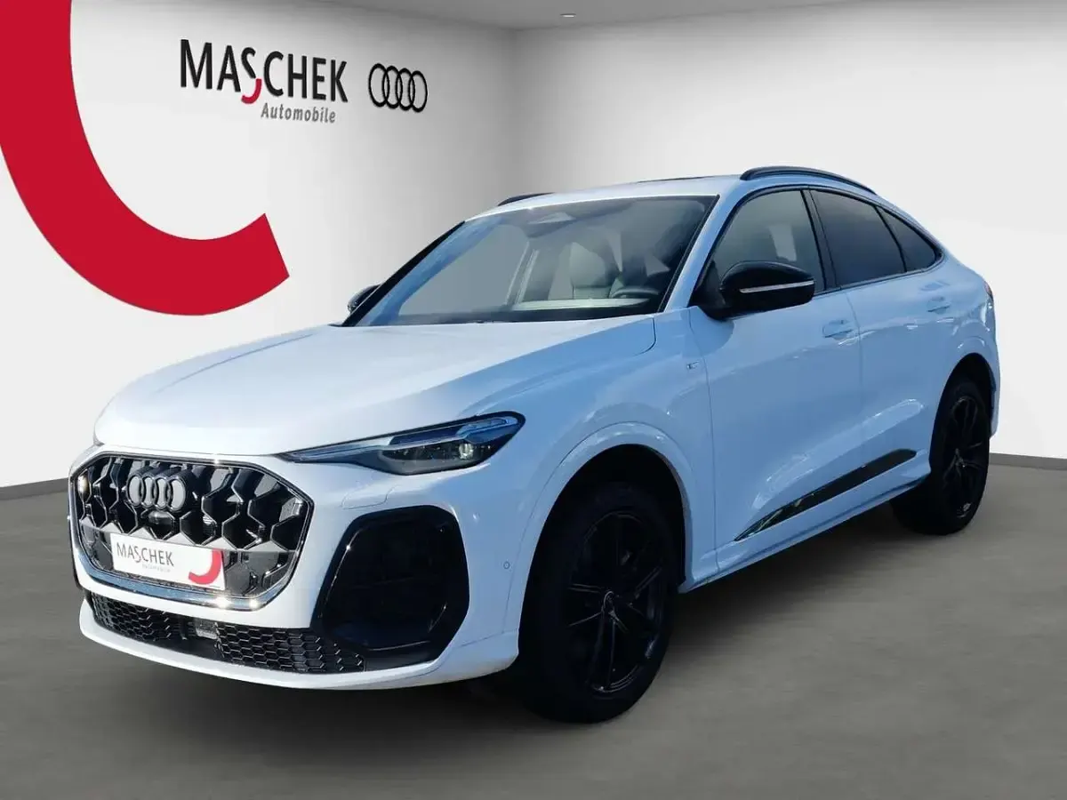 Neu Audi Q5 Sportback S-Line 204 PS (150 kW) 2025 Arkonaweiß SUV