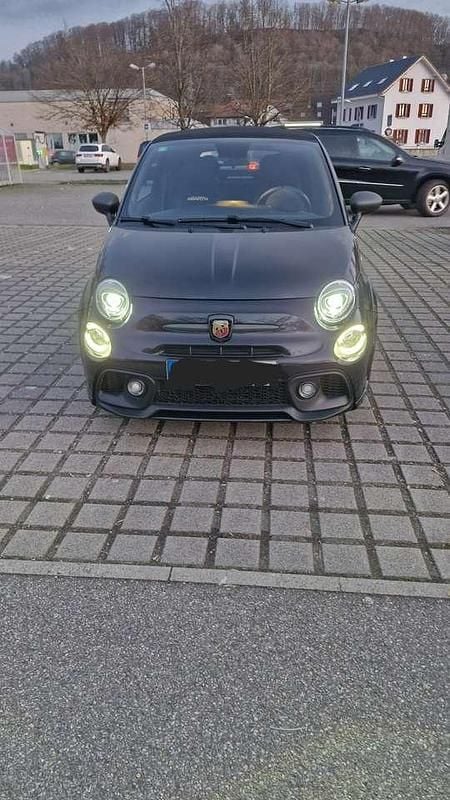 Gebraucht Abarth 595 Competizione 179 PS (131 kW) 2021 Schwarz Cabrio