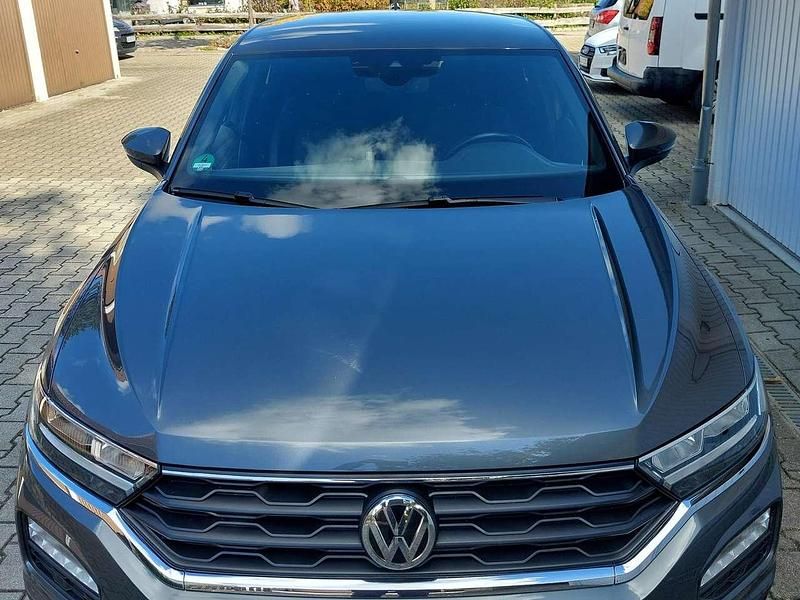 Grau Gebraucht 2020 VW T-Roc SUV | 21.400 € (Fairer Preis) - Bild 1/4