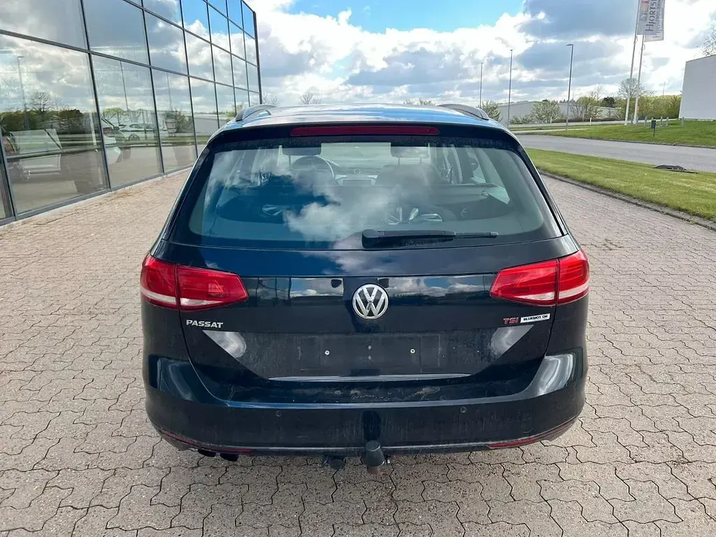 Gebraucht VW Passat 179 PS (131 kW) 2015 Kombi