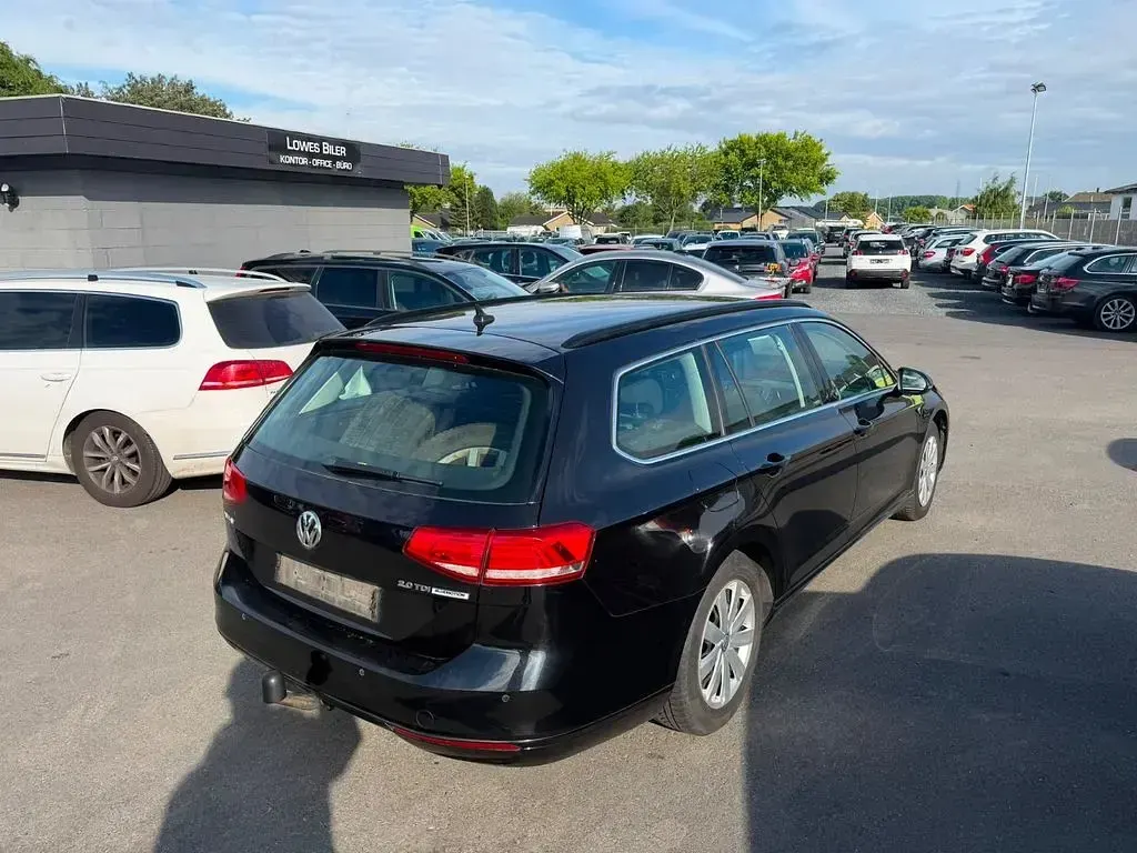 Gebraucht VW Passat Comfortline 150 PS (110 kW) 2015 Schwarz Kombi