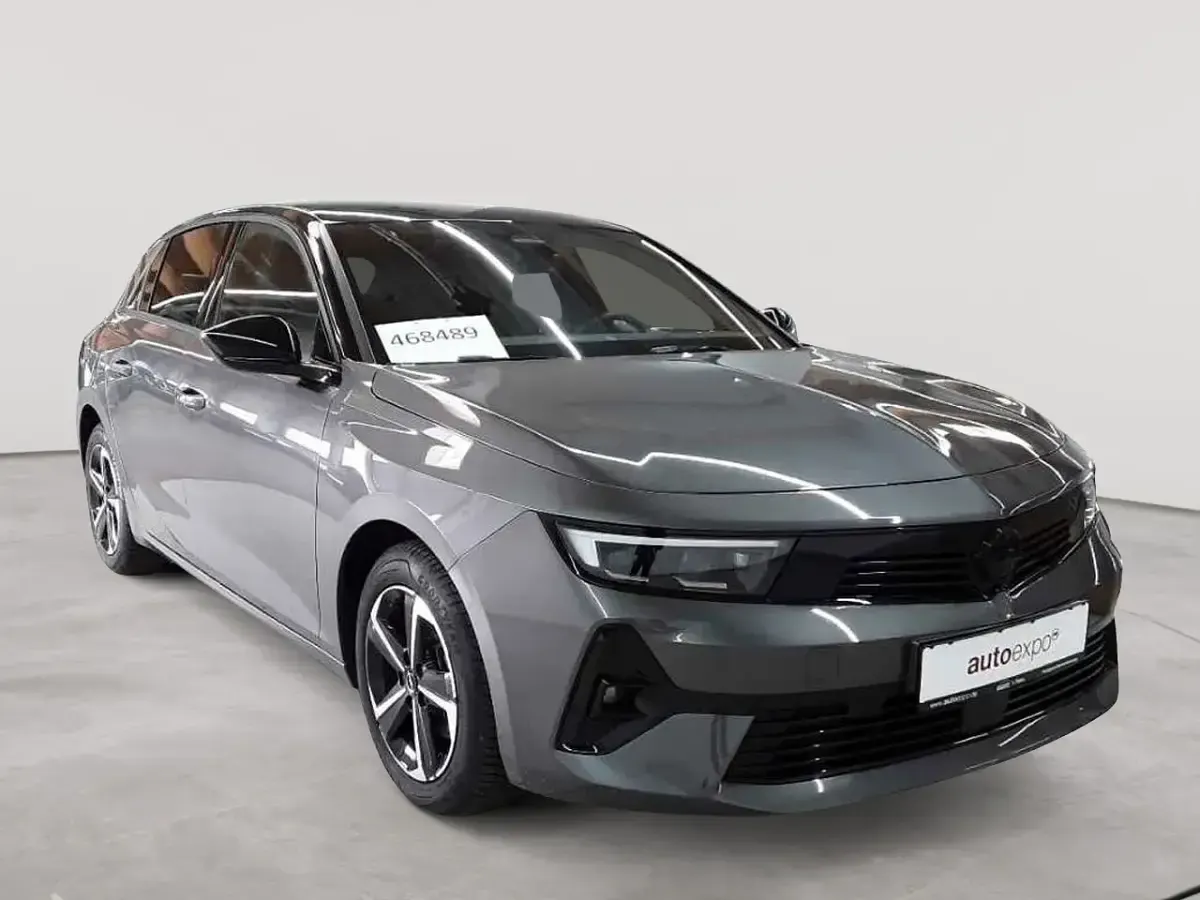 Usata Opel Astra 131 CV (96 kW) 2024 Utilitaria