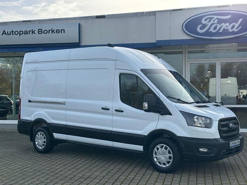 Gebraucht Ford Transit Trend 131 PS (96 kW) 2024 Weiß Van / Kleinbus