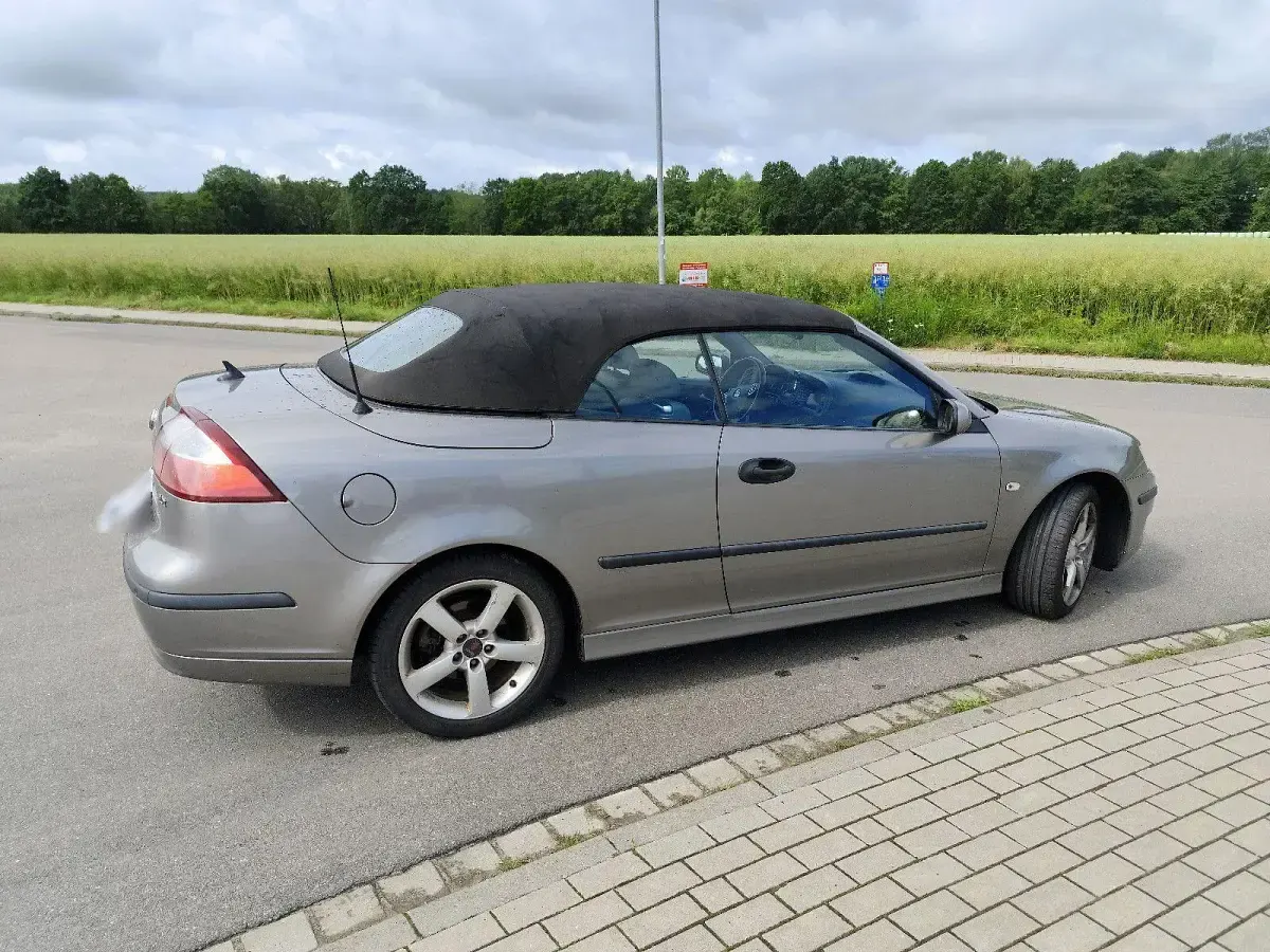 Gebraucht Saab 9-3 Cabriolet Vector 175 PS (128 kW) 2005 Grau Cabrio