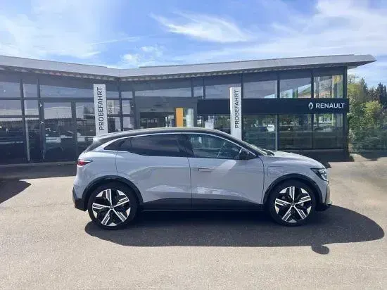 Gebraucht Renault Megane E-Tech Iconic 161 kW (220 PS) 2024 Grau Limousine