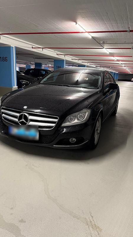 Gebraucht Mercedes CLS350 265 PS (194 kW) 2011 Schwarz Limousine