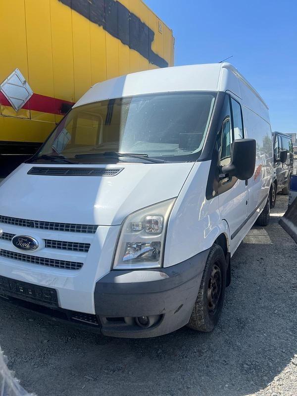 Weiß Gebraucht 2012 Ford Transit Van / Kleinbus | 6.900 € (Guter Preis) - Bild 1/4