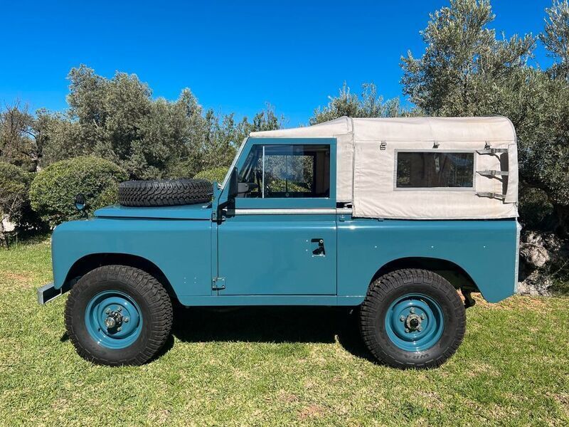 Blau Gebraucht 1973 Land Rover 3 | 115.000 € - Bild 1/4