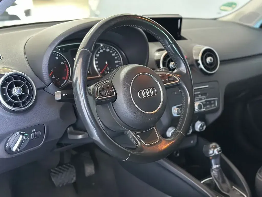 Gebraucht Audi A1 Sportback S-Line 95 PS (69 kW) 2017 Schwarz Kleinwagen