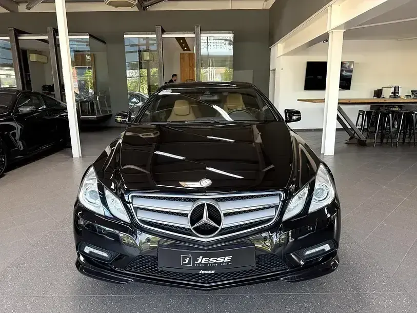 Używany Mercedes E250 AMG 204 KM (150 kW) 2011 Czarny Coupe