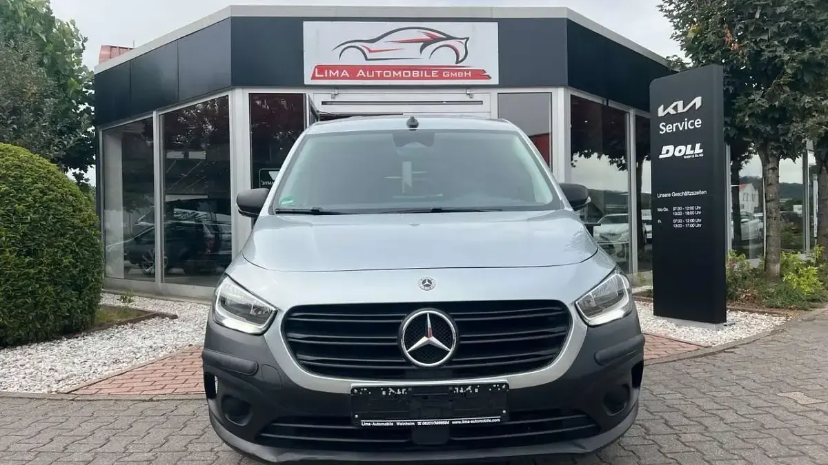 Gebraucht Mercedes Citan 113 131 PS (96 kW) 2022 Silber Van / Kleinbus