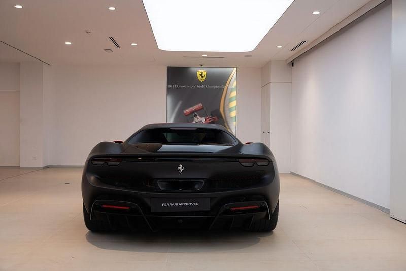 Gebraucht Ferrari 296 829 PS (609 kW) 2022 Rot