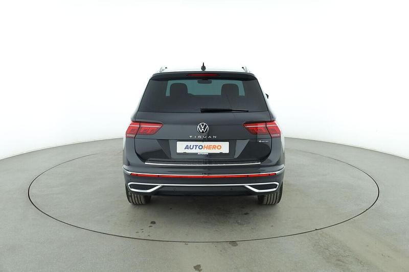 Gebraucht VW Tiguan Elegance 2023 Grau SUV