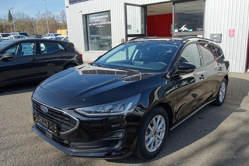 Gebraucht Ford Focus Cool & Connect 180 PS (132 kW) 2022 Schwarz Limousine