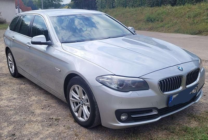 Gebraucht BMW 520 184 PS (135 kW) 2014 Silber Kombi