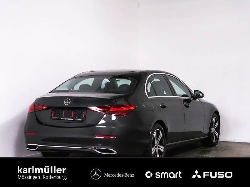 Gebraucht Mercedes C200 Avantgarde 204 PS (150 kW) 2024 Grau Limousine