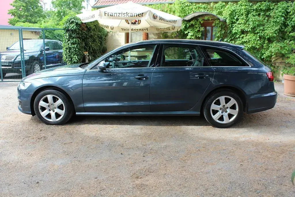 Gebraucht Audi A6 Sport 190 PS (139 kW) 2015 Aviatorblau metallic Kombi