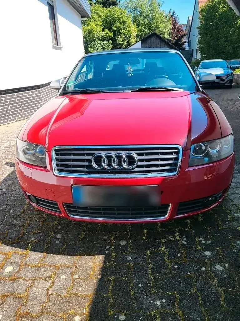 Gebraucht Audi A4 Cabriolet S-Line 220 PS (161 kW) 2002 Rot Cabrio