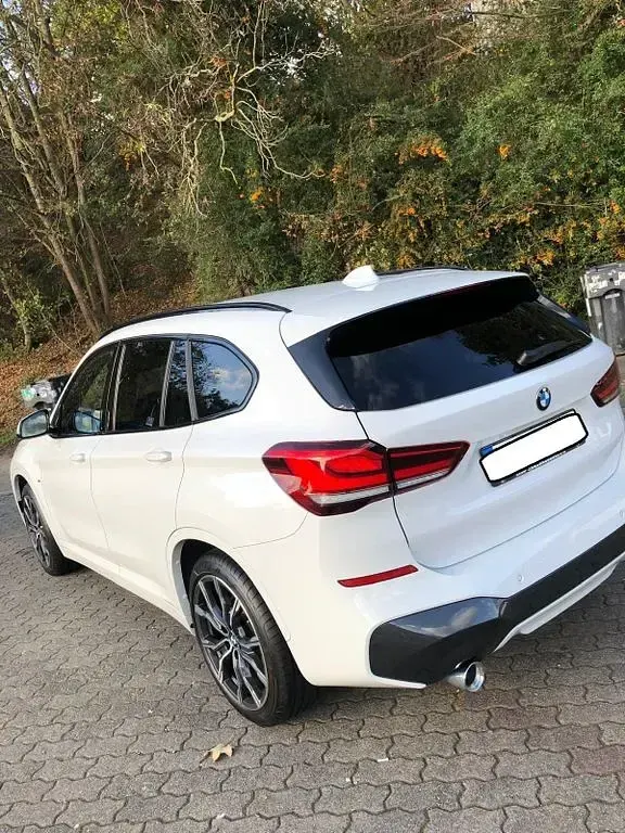 Gebraucht BMW X1 M Sport 150 PS (110 kW) 2021 Weiß SUV