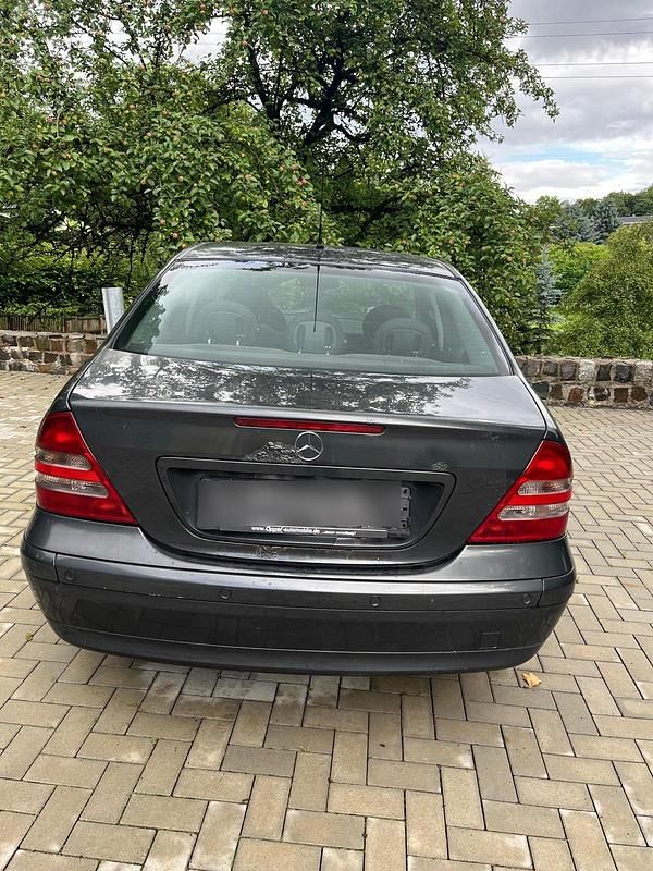 Gebraucht Mercedes C270 170 PS (125 kW) 2001 Grau Limousine