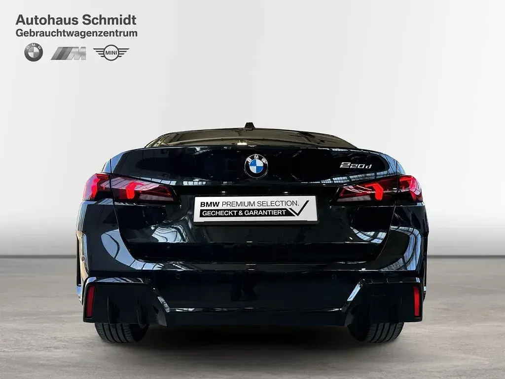 Używany BMW 220 Efficient Dynamics 150 KM (110 kW) 2025 Czarny Coupe