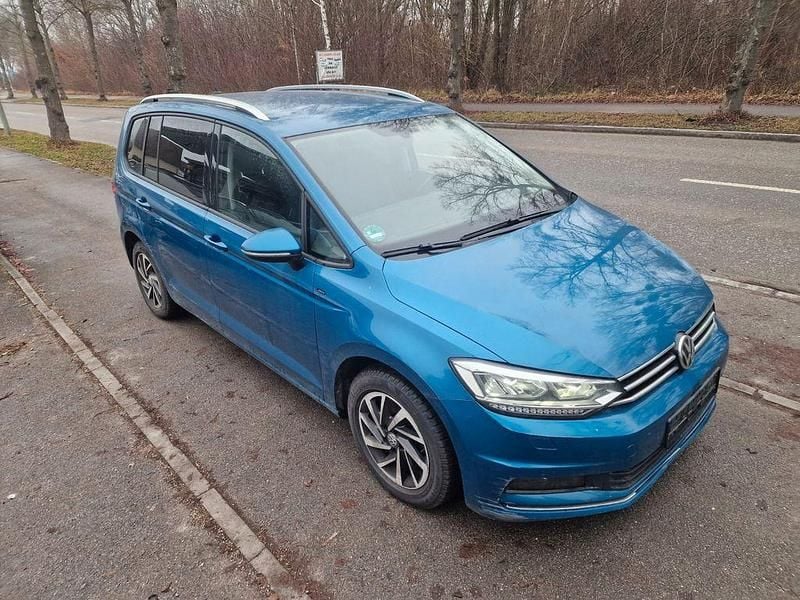 Używany VW Touran Join 116 KM (85 kW) 2019 Niebieski Minivan