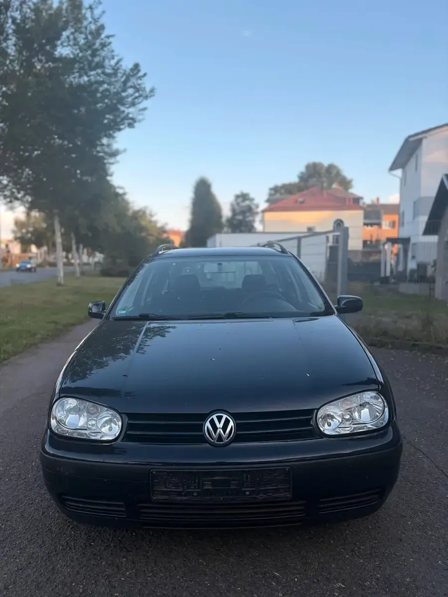 Gebraucht VW Golf IV 105 PS (77 kW) 2003 Blau Kombi