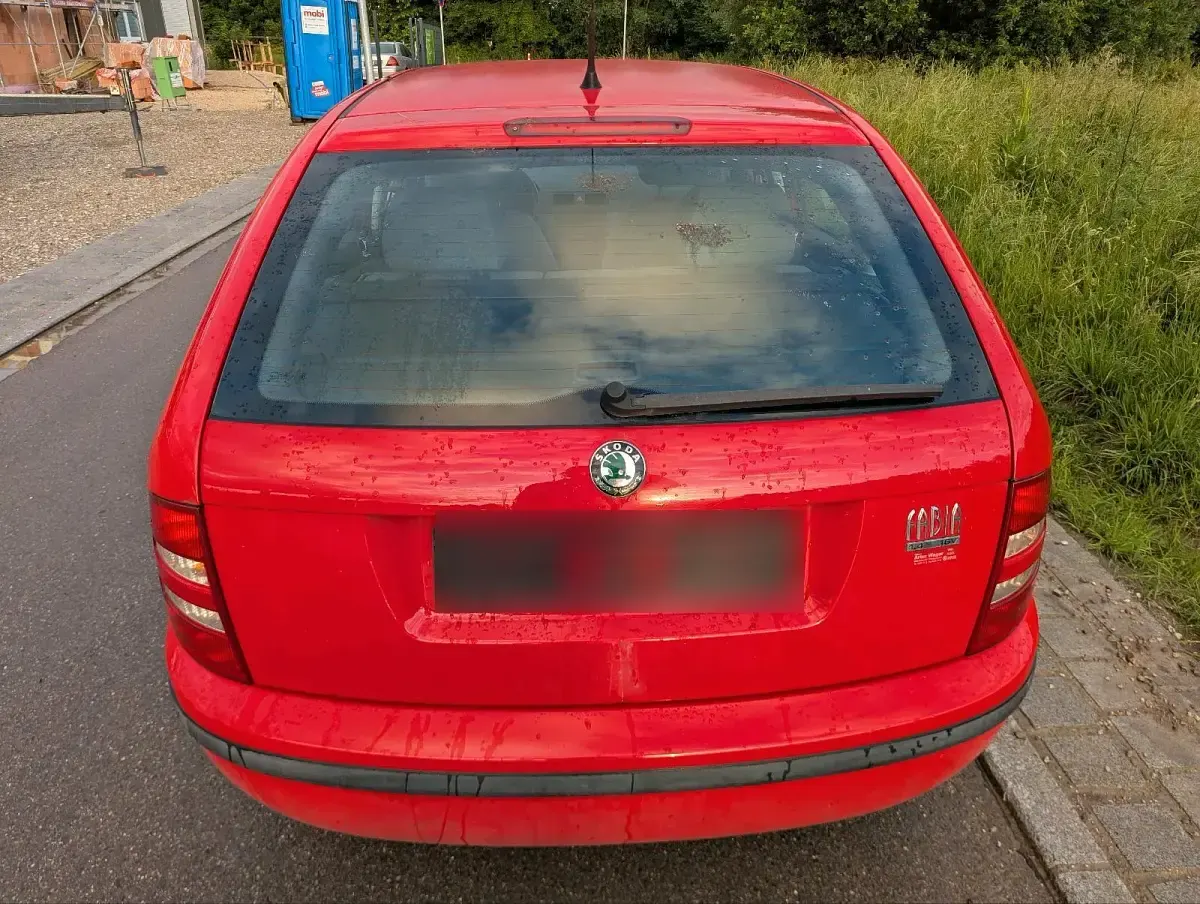 Gebraucht Skoda Fabia 75 PS (55 kW) 2001 Rot Kombi