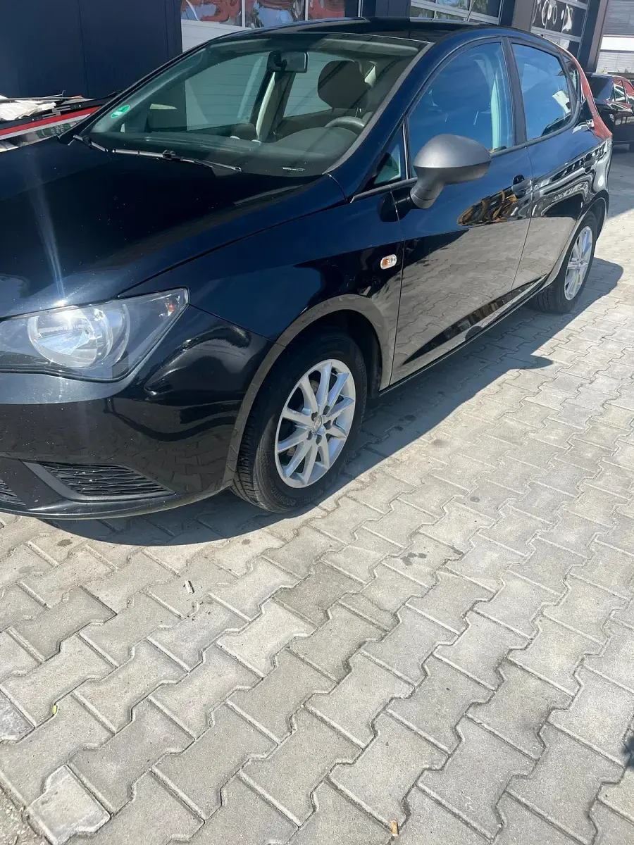 Gebraucht Seat Ibiza 85 PS (62 kW) 2012 Schwarz Kleinwagen