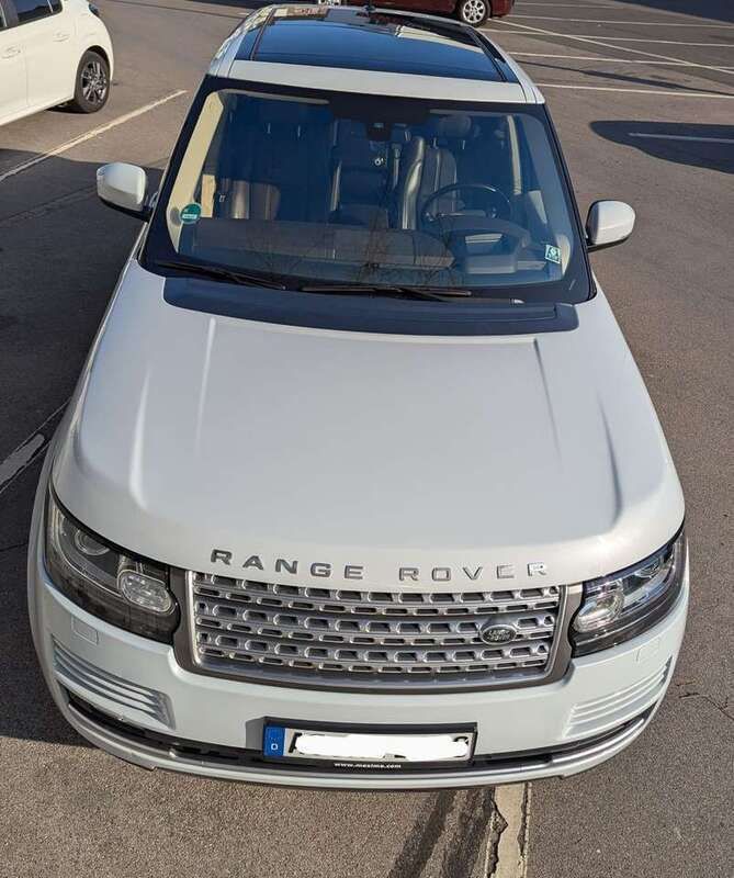 Weiß Gebraucht 2016 Land Rover Range Rover Vogue SUV | 27.500 € (Superpreis) - Bild 1/4