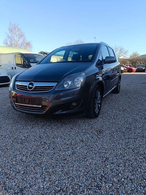 Gebraucht Opel Zafira Edition 116 PS (85 kW) 2011 Grau Van / Kleinbus