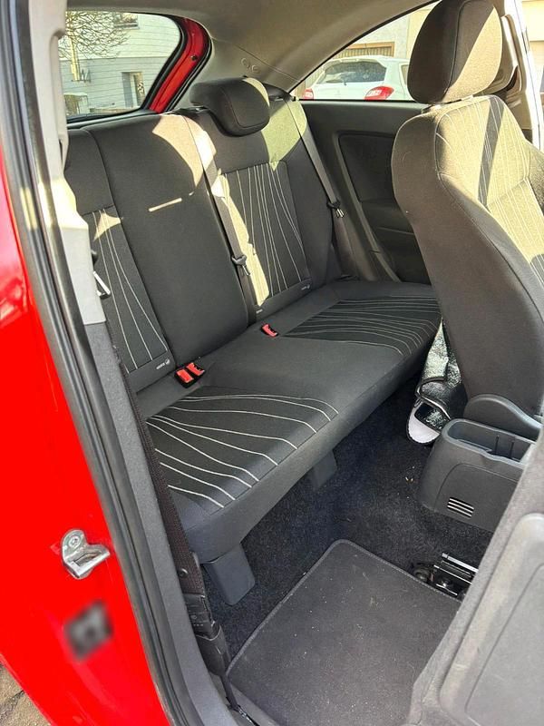 Gebraucht Opel Corsa 70 PS (51 kW) 2010 Rot Kleinwagen