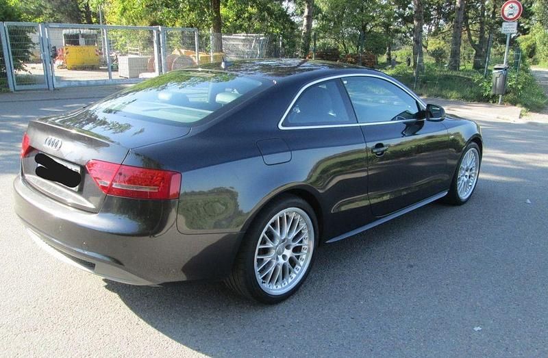 Gebraucht Audi A5 S-Line 211 PS (155 kW) 2011 Schwarz Coupé