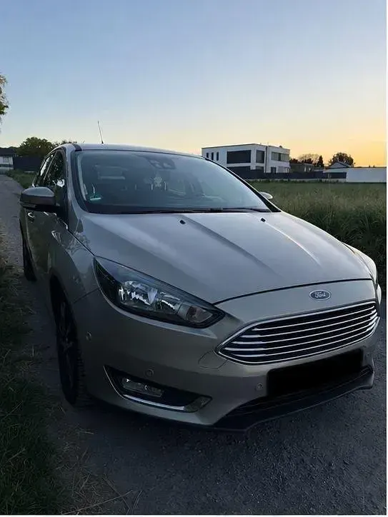 Usado Ford Focus 101 CV (74 kW) 2016 Berlina