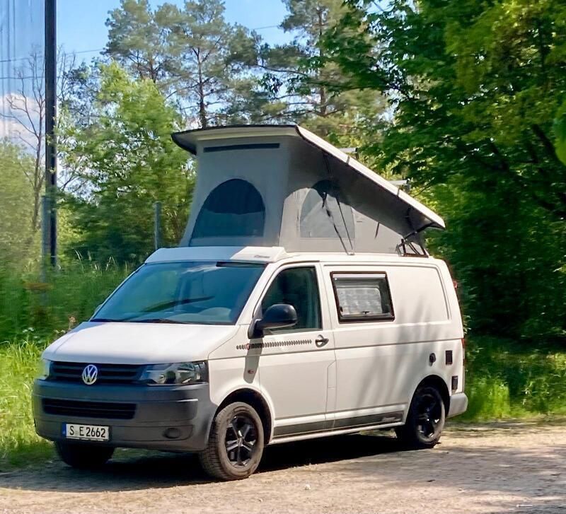 Weiß Gebraucht 2013 VW T5 California Van | 32.999 € - Bild 1/4