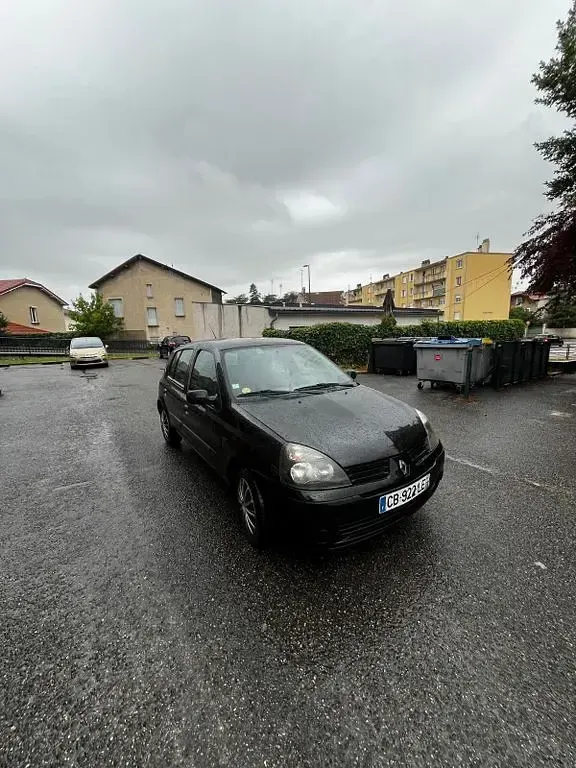 Gebraucht Renault Clio Expression 75 PS (55 kW) 2002 Schwarz Limousine