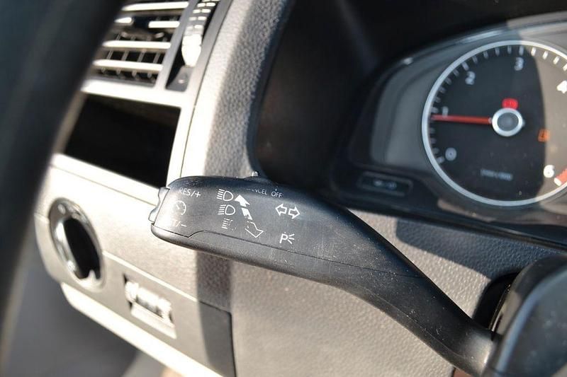 Gebraucht VW Transporter 140 PS (102 kW) 2012 Weiß Van